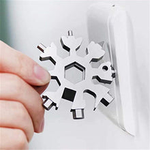 Charger l&#39;image dans la galerie, Saber® 18-in-1 stainless steel snowflakes multi-tool